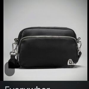 lululemon athletica Sleek Black Belt Bag